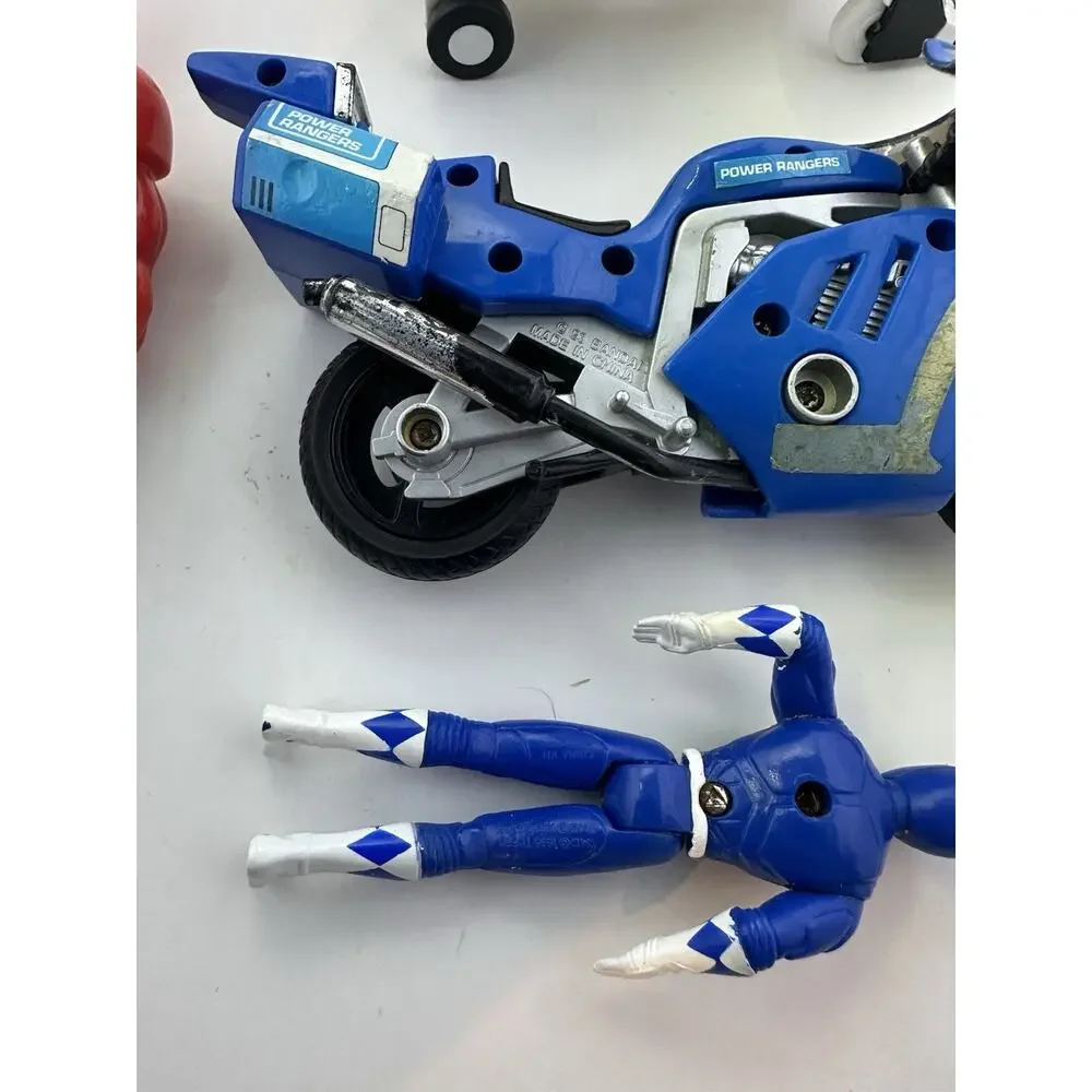 Power Ranger Action Figures Lot Vehicle Blue Red Motorcycle White Lion